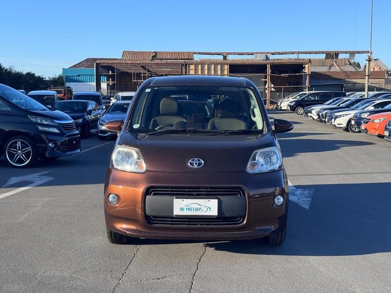 2013 Toyota Porte Push Start With Bluetooth, photo 2