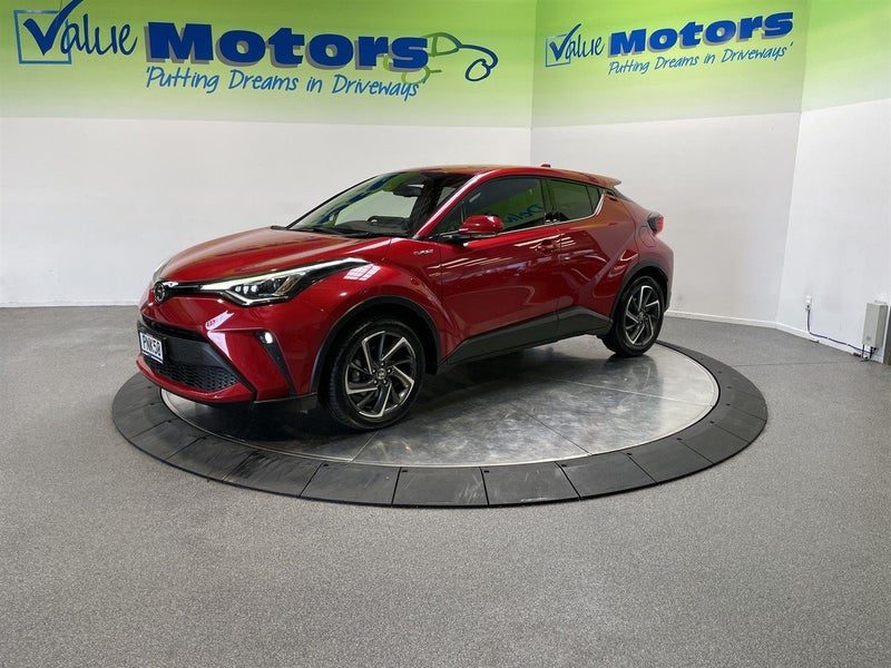 2022 Toyota C-HR Limited, photo 3