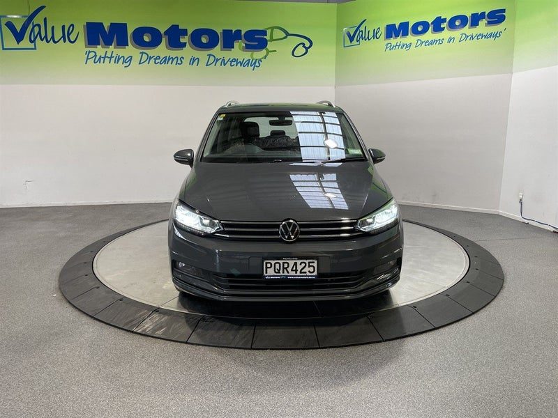 2022 Volkswagen Touran, photo 2