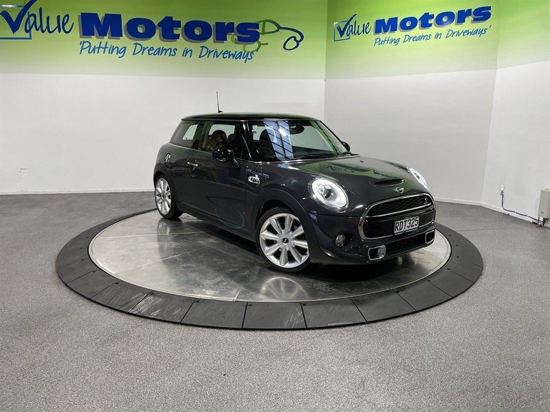 2017 MINI Cooper S