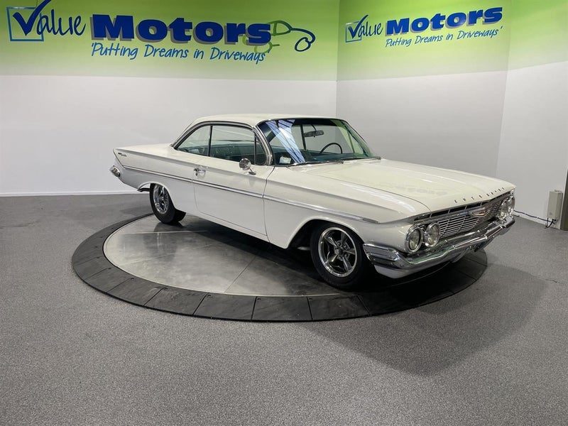 1961 Chevrolet Belair BUBBLE TOP 348 CI TRI CARB, photo 2