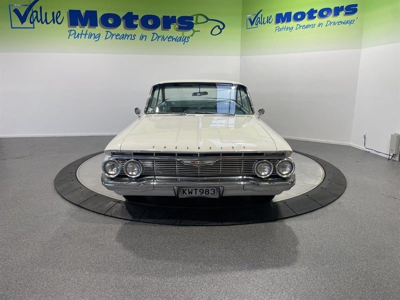 1961 Chevrolet Belair BUBBLE TOP 348 CI TRI CARB, photo 3