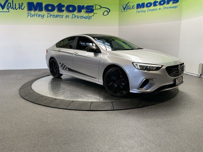 2018 Holden Commodore RS