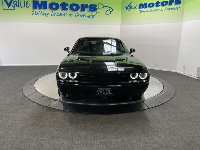 2018 Dodge Challenger R/T 6.4L SCATPACK!!, photo 2
