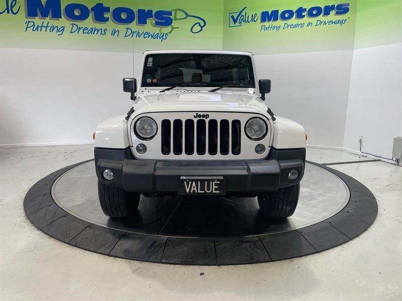 2014 Jeep Wrangler RARE POLAR EDITION UNLIMITED, photo 3