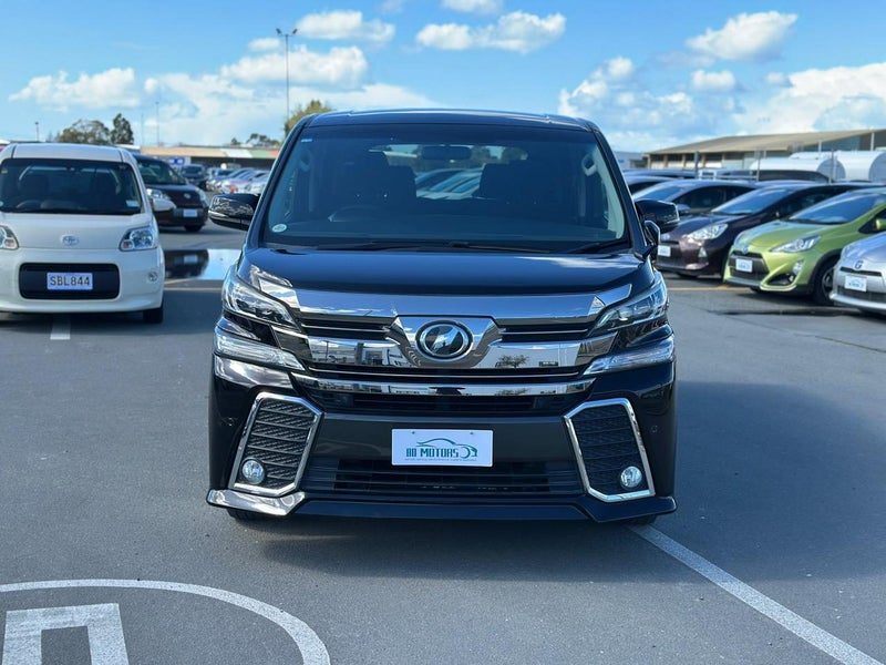 2015 Toyota Vellfire 7 Seater, photo 2