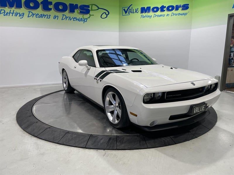 2009 Dodge Challenger, photo 2