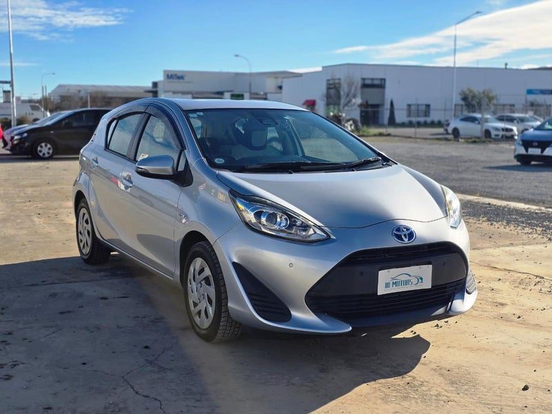 2019 Toyota Aqua, photo 3