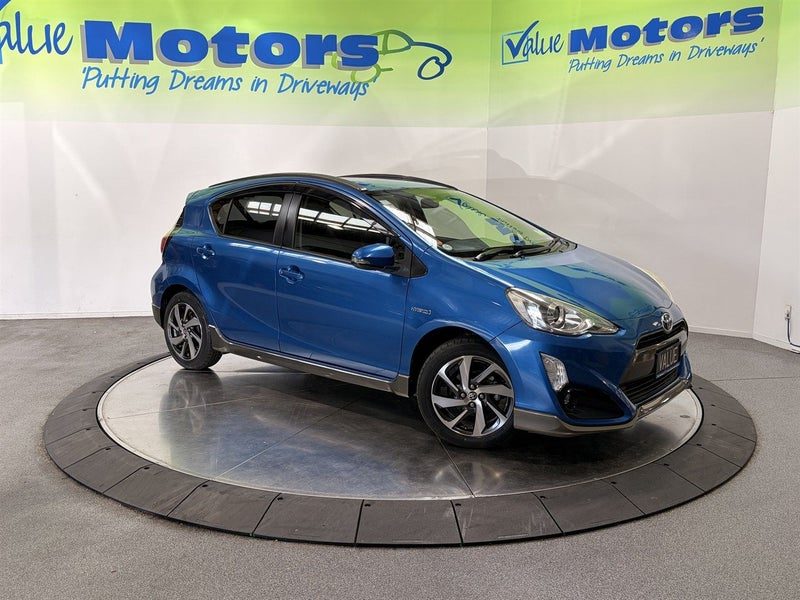 2015 Toyota Aqua HYBRID .. PUSH BUTTON START