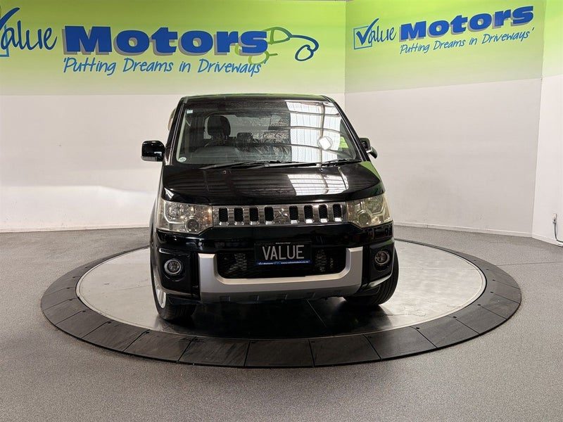 2013 Mitsubishi Delica 4WD ADVENTURE SPECIAL!!, photo 2