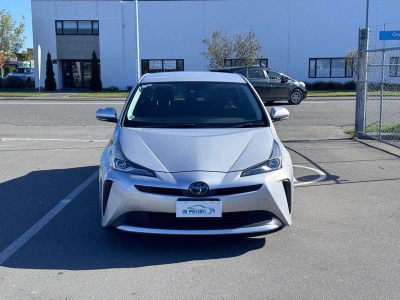 2019 Toyota Prius S, photo 2