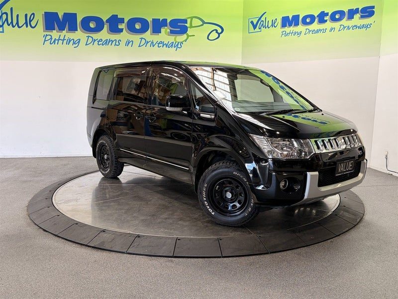 2013 Mitsubishi Delica