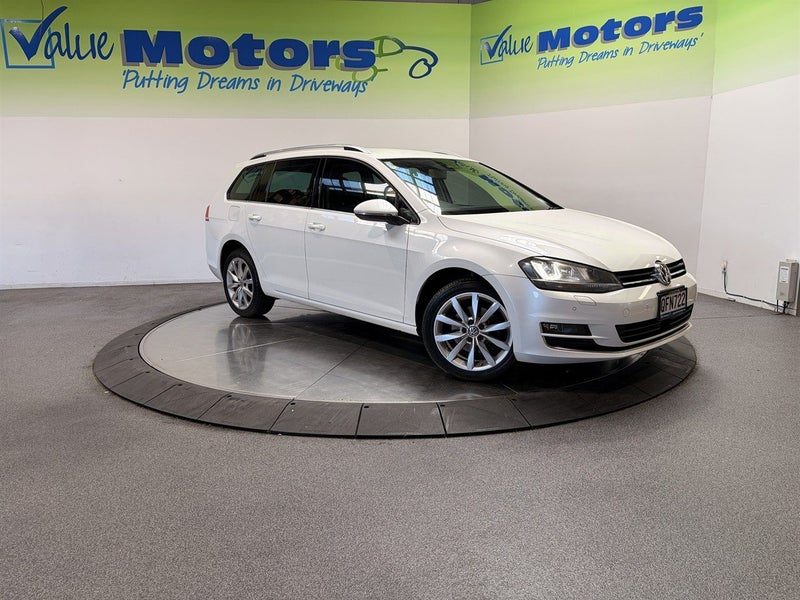 2014 Volkswagen Golf CRISP EXAMPLE WITH LOW KMS