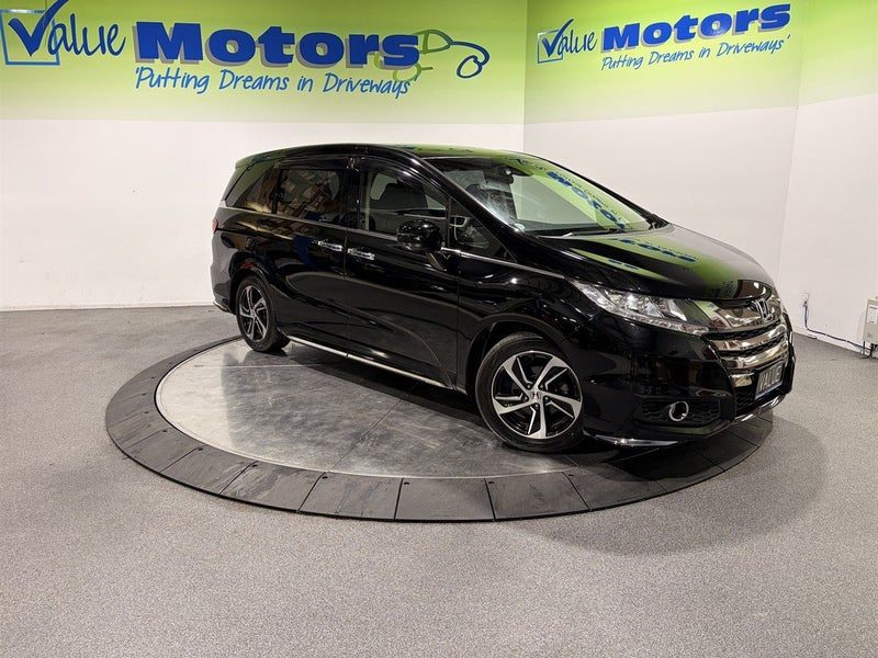 2015 Honda Odyssey 8 Seater Family Van