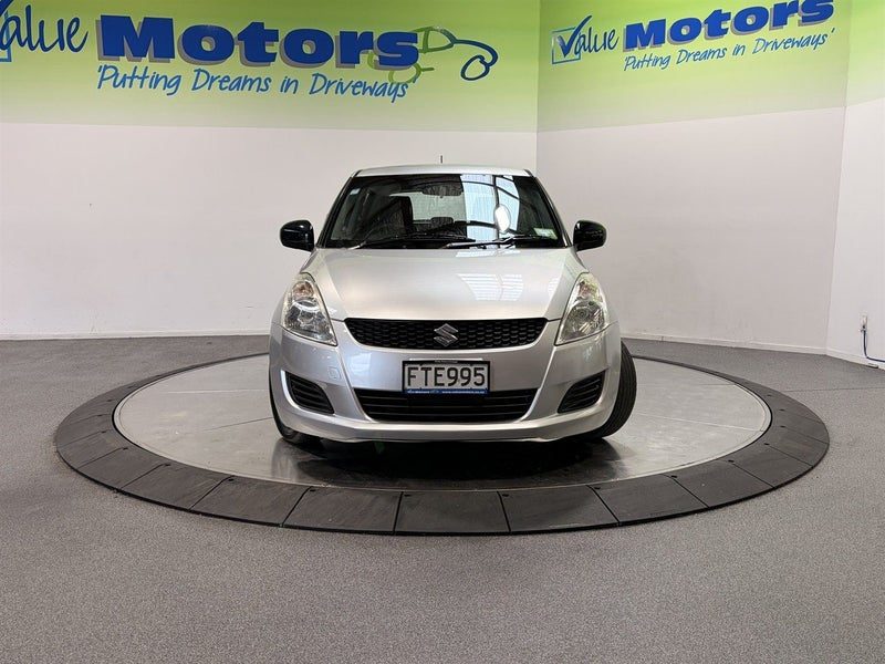 2011 Suzuki Swift GL 1.4 5DR, photo 2