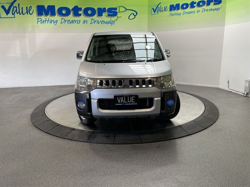 2012 Mitsubishi Delica 4WD ADVENTURE SPECIAL!!, photo 2