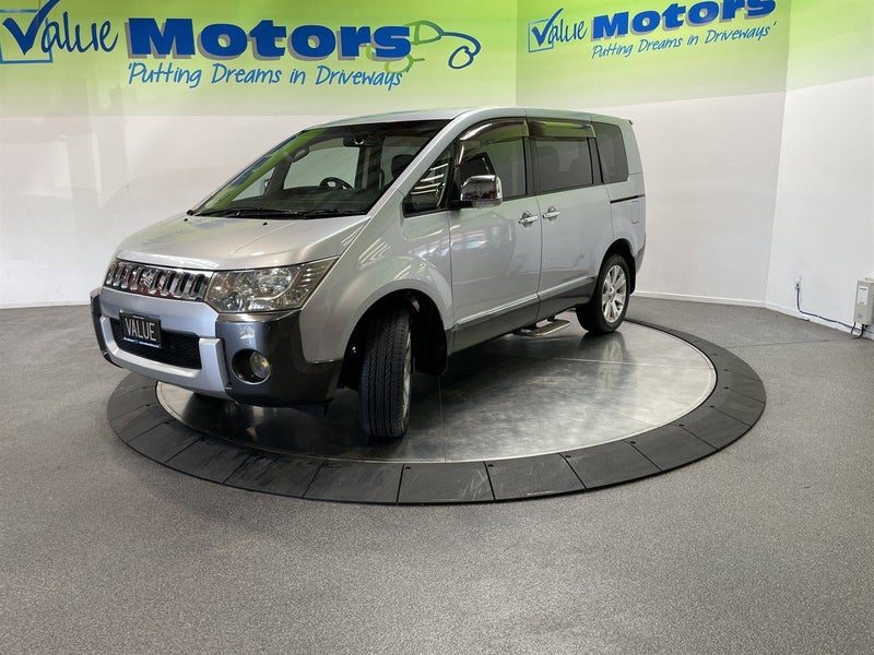 2012 Mitsubishi Delica 4WD ADVENTURE SPECIAL!!, photo 3