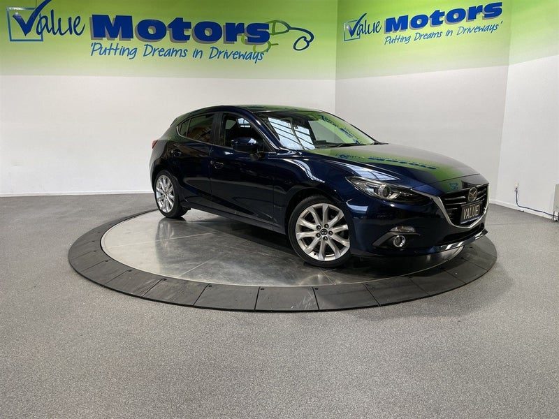 2014 Mazda Axela 2.0L .. STUNNING DEEP BLUE COLOUR
