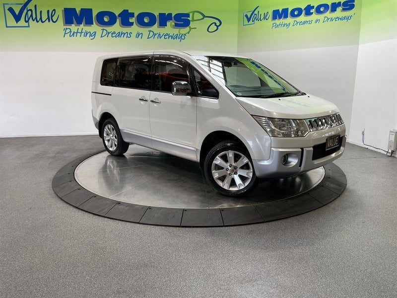 2013 Mitsubishi Delica 4WD ADVENTURE SPECIAL!!