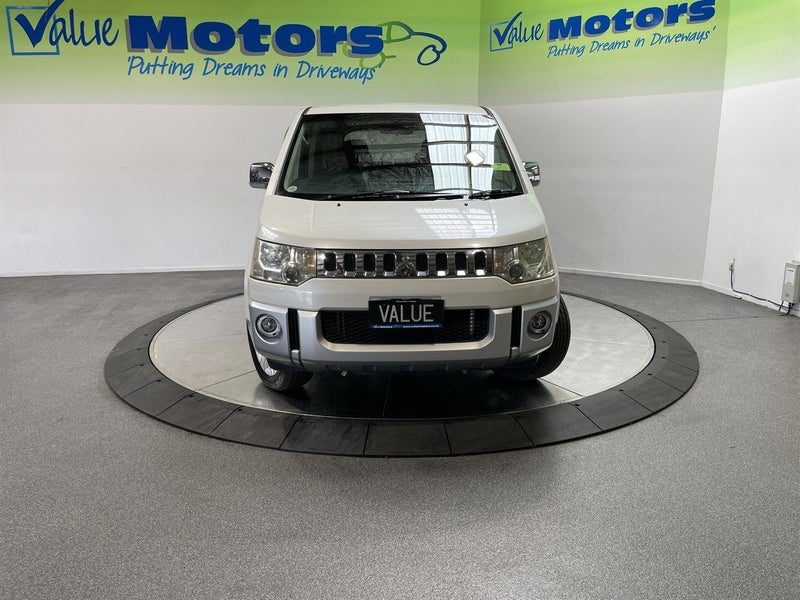 2013 Mitsubishi Delica 4WD ADVENTURE SPECIAL!!, photo 2