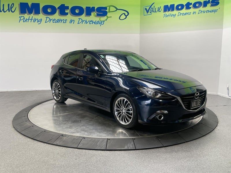 2013 Mazda Axela 1.5, photo 2