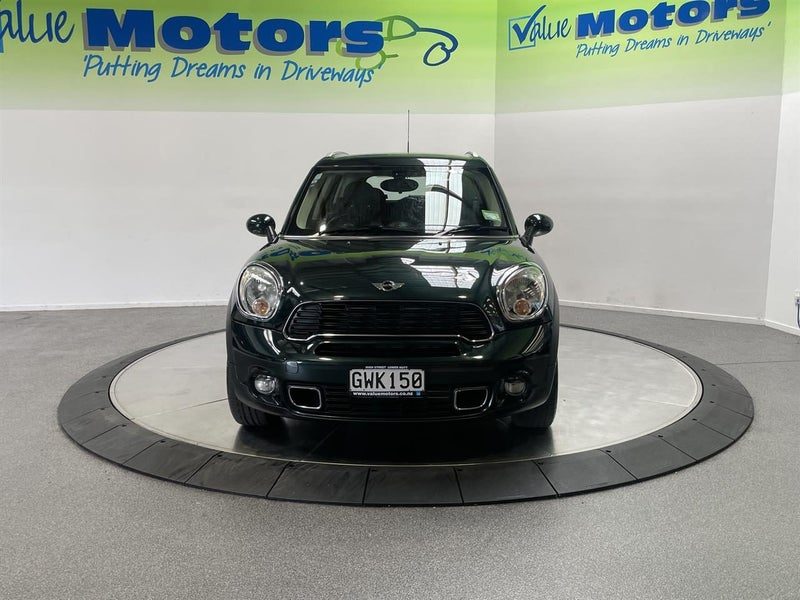 2013 MINI Countryman S, photo 2