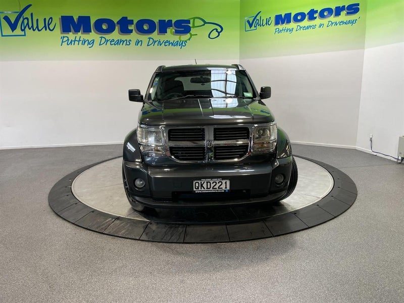 2011 Dodge Nitro 4WD .. NZ NEW .. LOW KMS, photo 2