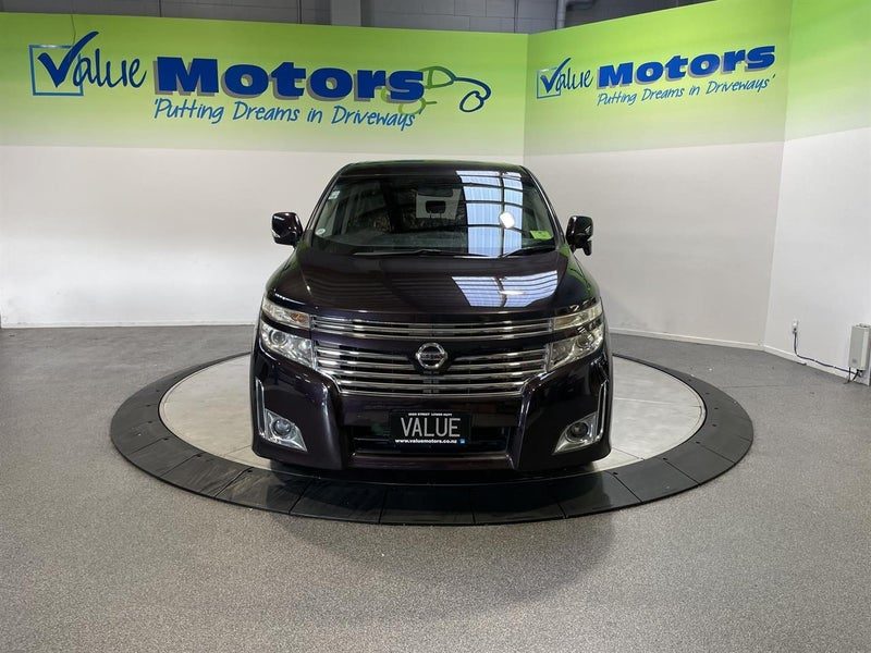 2012 Nissan Elgrand, photo 3