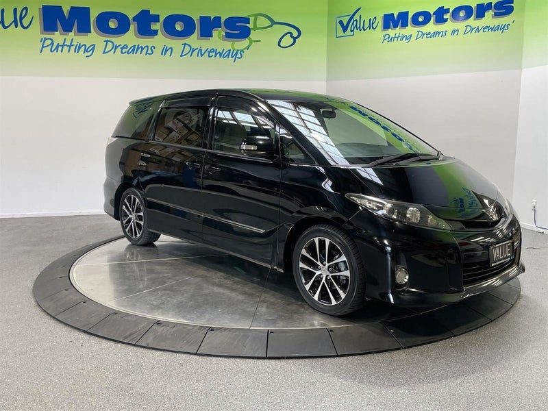 2014 Toyota Estima Aeras, photo 2