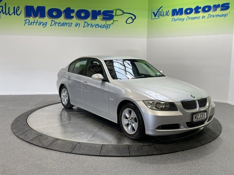 2006 BMW 320i HIGHLINE with LEATHER, photo 2