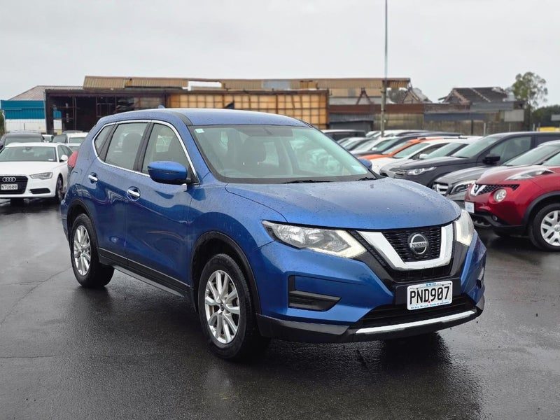 2022 Nissan X-Trail ST, photo 3