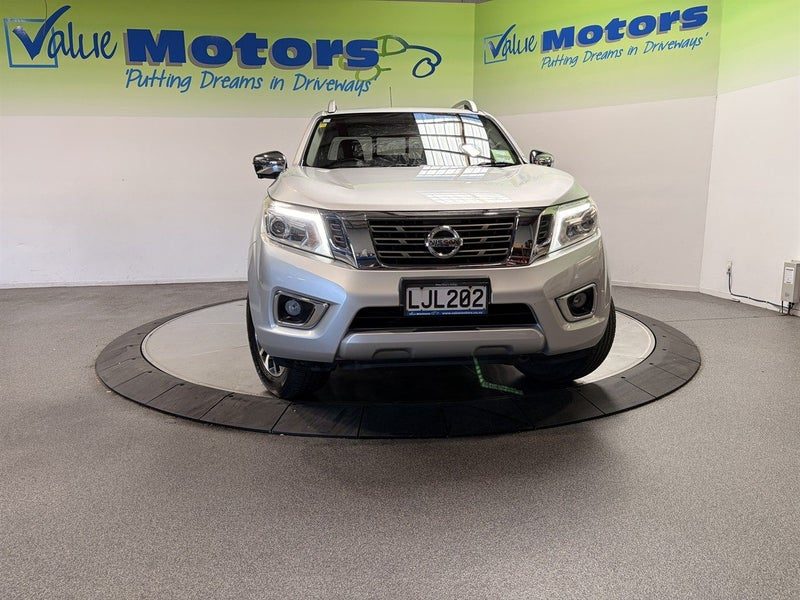 2018 Nissan Navara ST X, photo 2