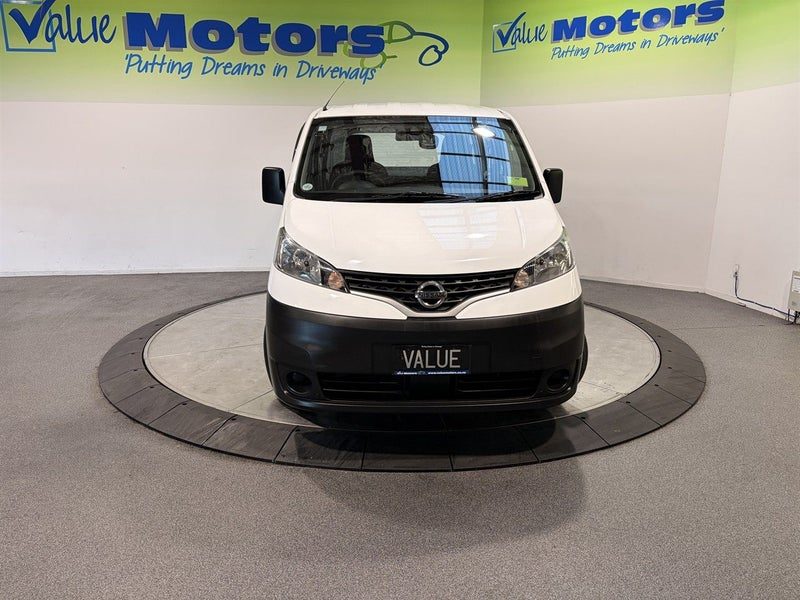 2021 Nissan NV200 POPULAR SMALL VAN, photo 2