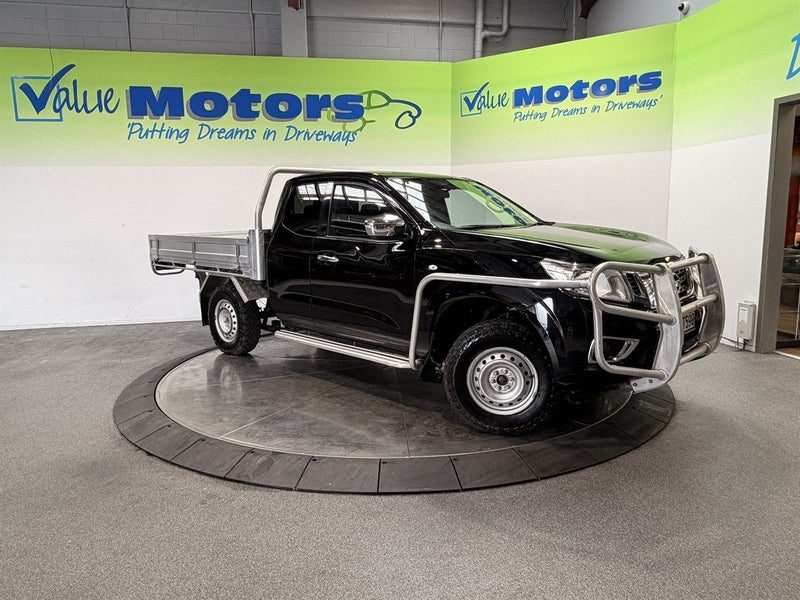 2020 Nissan Navara RX 2.3D/4WD/6MT/CC/2