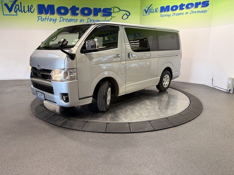 2021 Toyota Hiace GL with WAAAAY BETTER SEATS!!, photo 3