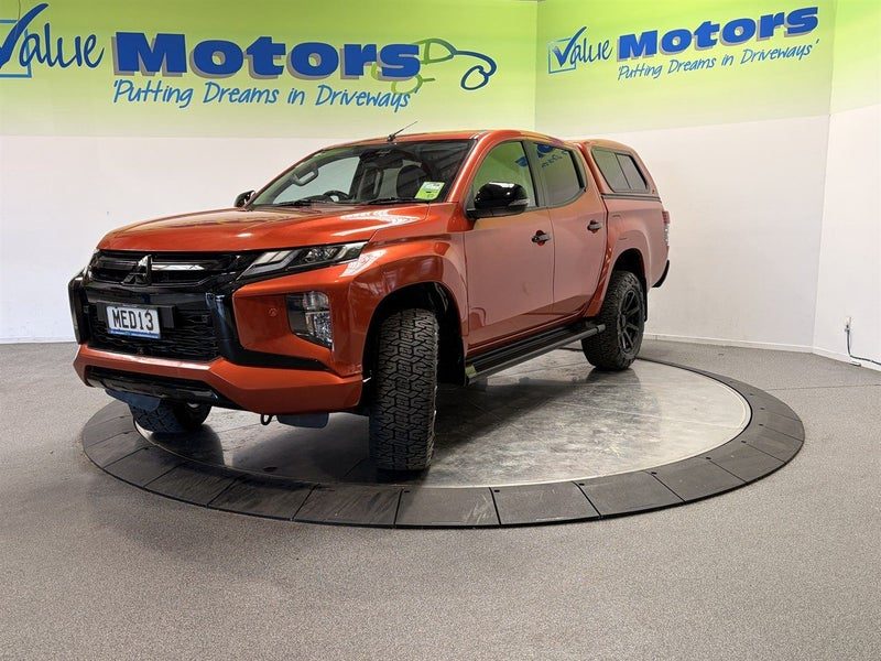 2019 Mitsubishi Triton VRX, photo 3