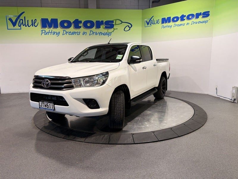 2016 Toyota Hilux SR TD DC 2.8D/6AT/UT, photo 3