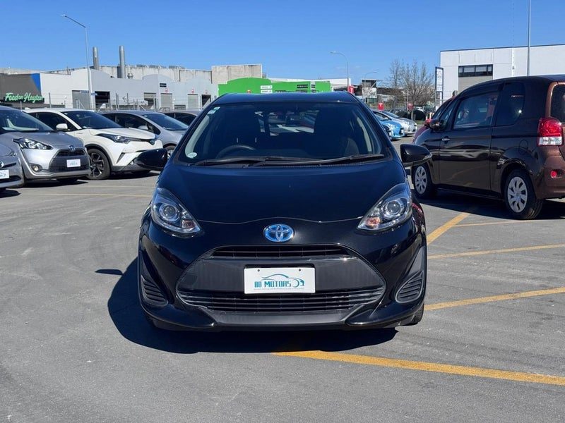 2017 Toyota Aqua S Model Push button start!!, photo 2