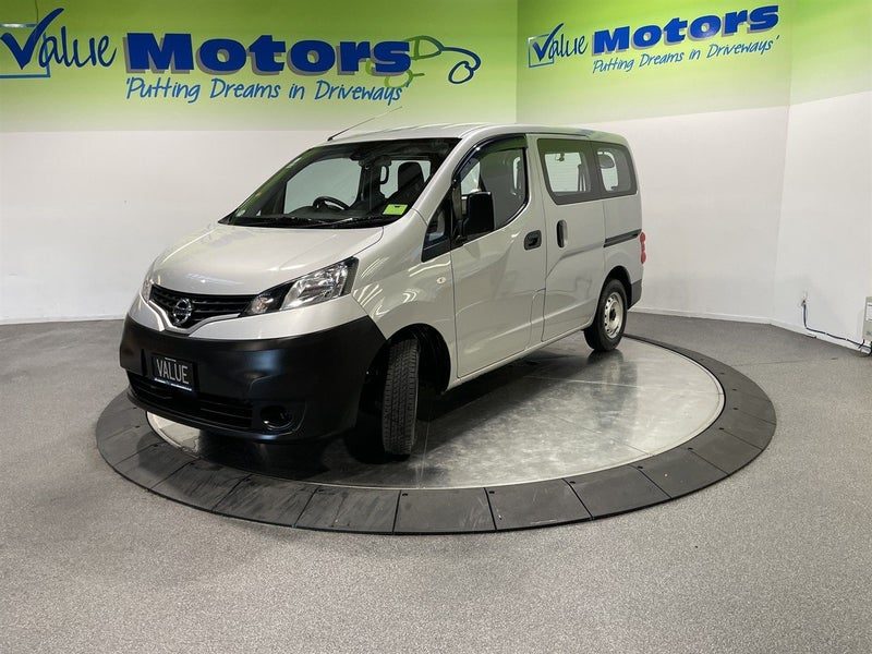 2021 Nissan NV200 POPULAR SMALL VAN, photo 3