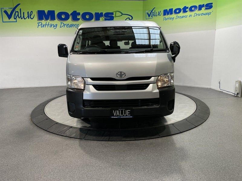 2020 Toyota Hiace RARE 4WD 10 SEATER VAN., photo 2