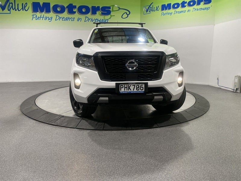 2022 Nissan Navara SL, photo 2