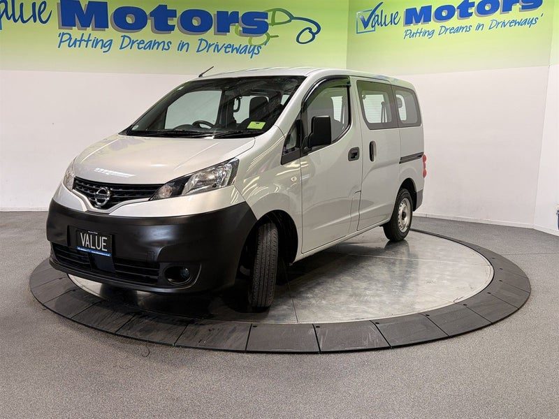 2021 Nissan NV200 POPULAR SMALL VAN, photo 3