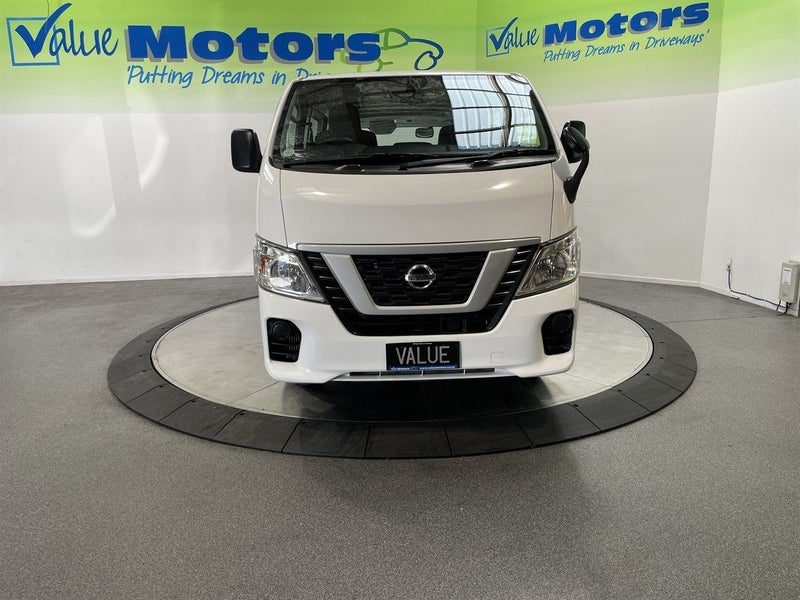 2018 Nissan NV350 4WD DIESEL VAN, photo 2