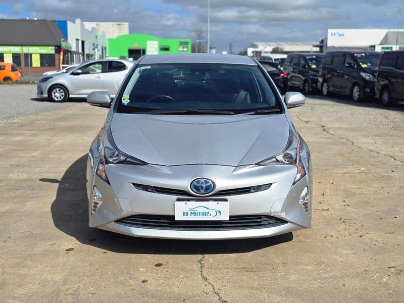 2016 Toyota Prius G Touring Leather Package, photo 2