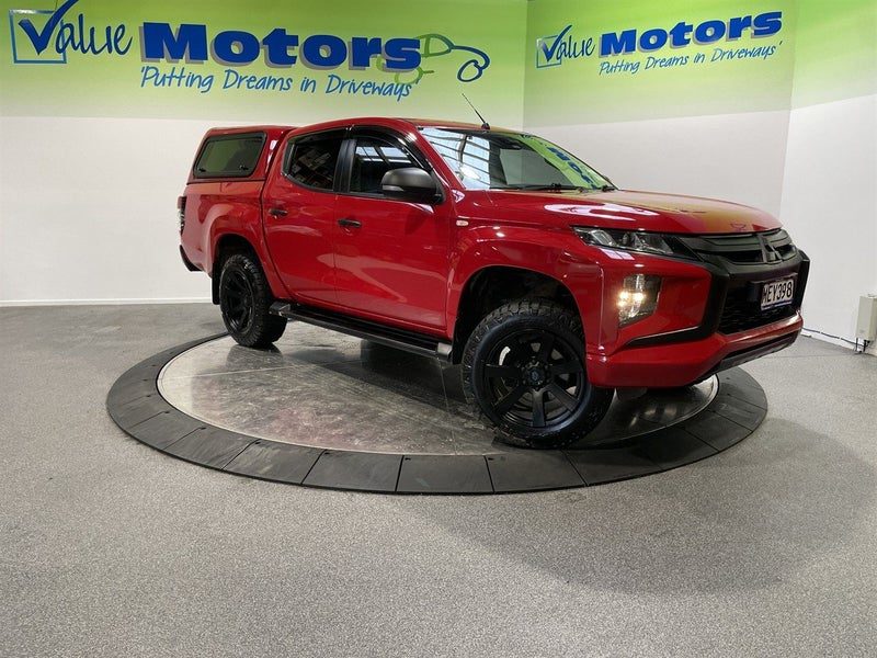 2019 Mitsubishi Triton GLXR 4WD with CANOPY