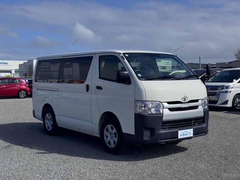 2019 Toyota Regius ACE Light Van, photo 3