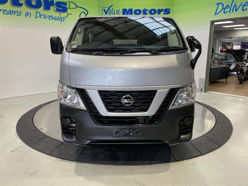 2017 Nissan NV350 STYLED UP WORK VAN!!, photo 2