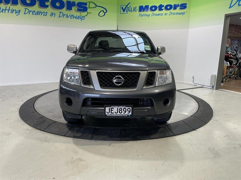 2015 Nissan Navara ST X, photo 3