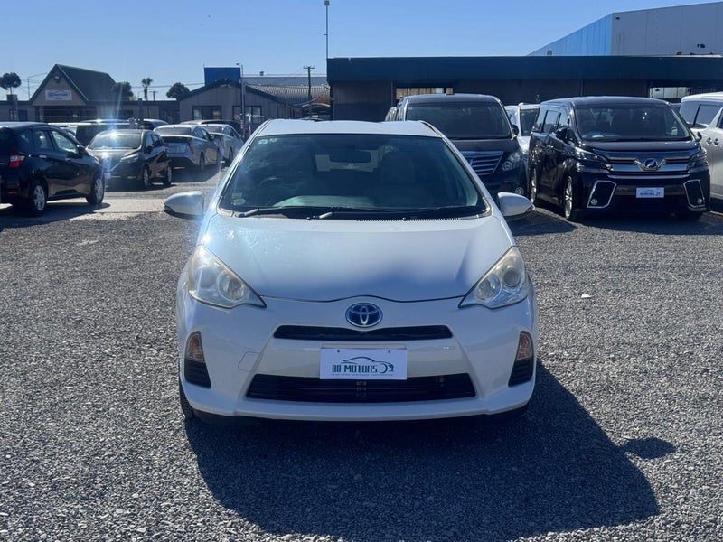 2012 Toyota Aqua S Model Push button start!!, photo 2