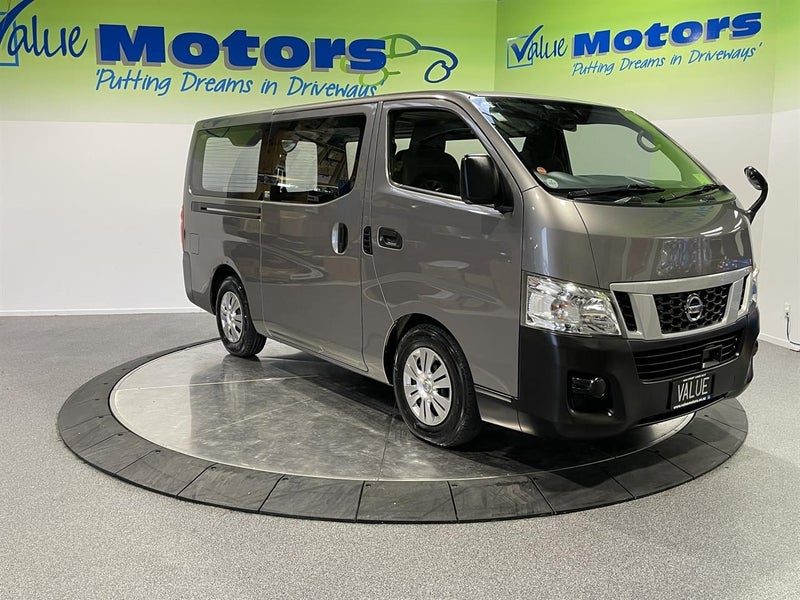 2017 Nissan NV350, photo 2